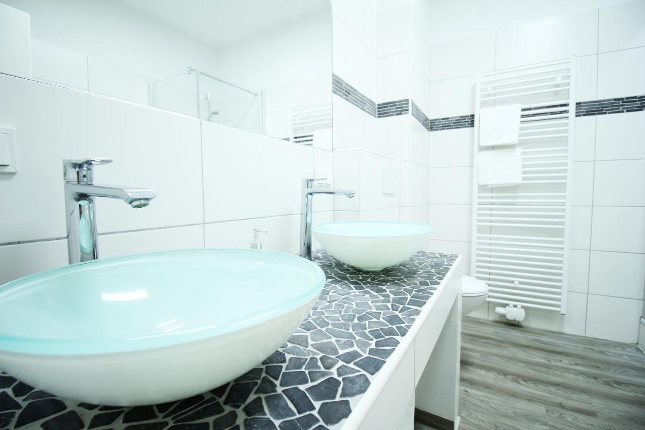 Secret Hideaways Space Loft Wohndesign Auf 2 Etagen L 450M Bis Uni ดุยส์บูร์ก ภายนอก รูปภาพ