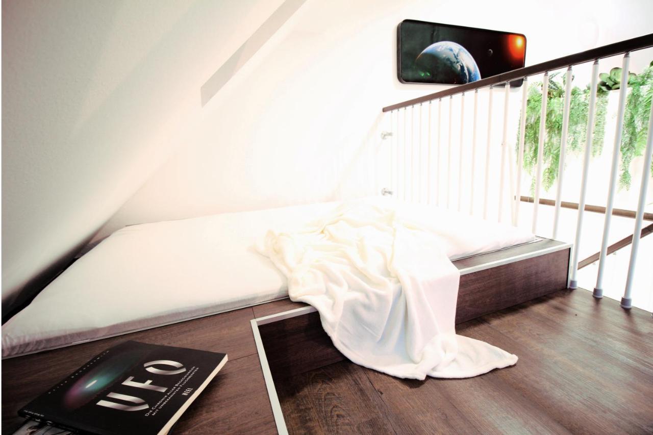 Secret Hideaways Space Loft Wohndesign Auf 2 Etagen L 450M Bis Uni ดุยส์บูร์ก ภายนอก รูปภาพ